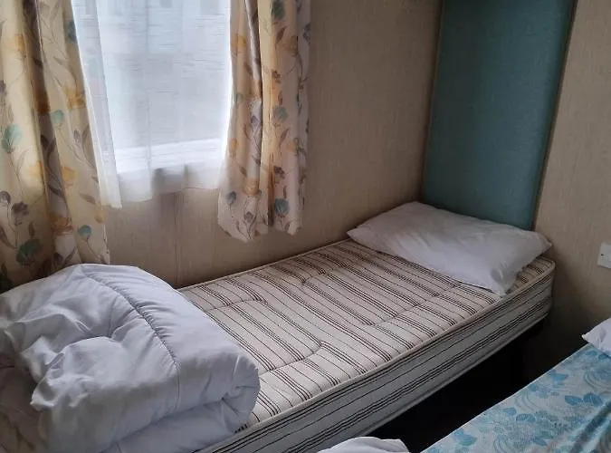 Caravan L16
